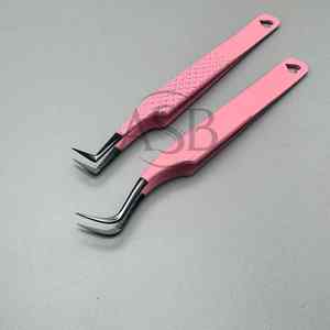 ADREES SONS BEAUTY INSTRUMENTS ASB-ETRS-001 Juego de Pinzas para Pestañas de Acero Inoxidable Sostenible Rosa y Negro con Logotipo Personalizado Tipo Gancho 90 - Product Image 5