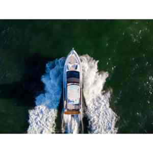 Yate de Lujo Fairline Squadron 58 2025 con Motor Diésel Volvo, Velocidad de 35-40 Nudos - Product Image 4