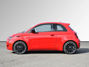 Fiat 500e EV 2025 d'occasion, véhicule électrique, premier propriétaire - Product Image 2