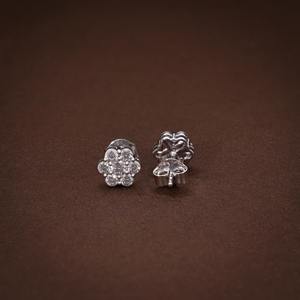 Boucles d'oreilles clous en diamant de laboratoire VVS D tendance avec boucles d'oreilles clous en or blanc 14 carats pour femmes, idée cadeau à bas prix - Product Image 5