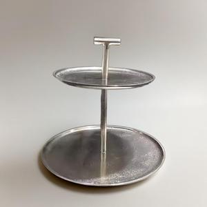 จานและจานวางเค้กอลูมิเนียมทรงกลม2ชั้น - Product Image 3