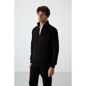 Conjunto Deportivo Informal para Hombre Troy-85196 Negro, Corte Estándar y Diseño Transpirable - Product Image 4