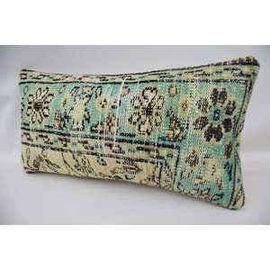 Almohada de lana de retazos Kantha bohemio, cojín bordado Beige de 12x24 pulgadas, cojín decorativo Vintage tejido para uso en el suelo - Product Image 3