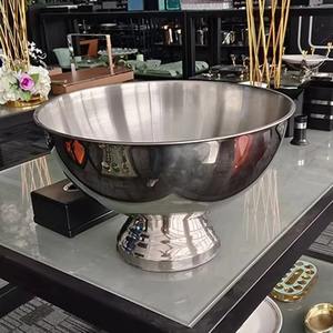Seau à vin moderne, refroidisseur à champagne, élégant bol à glace en acier inoxydable pour boissons, accessoires de bar, essentiels pour les fêtes - Product Image 1