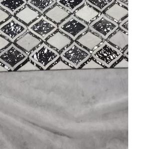 พรมหนังแท้สีดำขาวลายปะติด งานแฮนด์เมด ทนทาน สำหรับตกแต่งบ้าน ขายส่งจากผู้ผลิต - Product Image 3