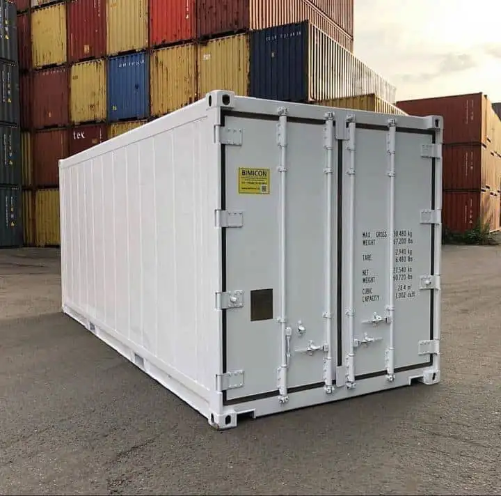 Se pueden utilizar y enviar contenedores de 20ft y 40ft.