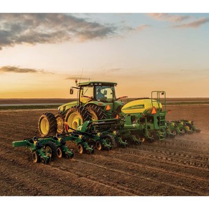 Bastante usado y nuevo Johnn Deeree 7000 maceta de maíz de conservación de 4 filas a la venta - Product Image 5