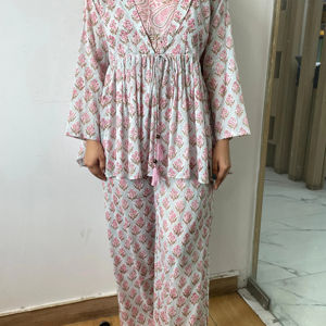 Kurta droit à fleurs imprimées pour femmes avec pantalon pur coton Palazzo ensemble tissé technique de tricot brodé décoration Vintage - Product Image 1