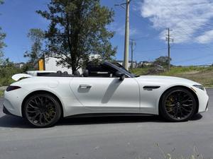 Mercedes-Benz Clase SL AMG SL 63 Estándar 2022 - Product Image 4