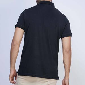 กระเป๋าหน้าแบบสั่งทำ OEM ปี 2026 สำหรับเสื้อผ้าลำลองผู้ชาย ผ้าเจอร์ซีย์ใยไผ่ แขนสั้น ติดกระดุม ระบายอากาศ แห้งเร็ว - Product Image 3