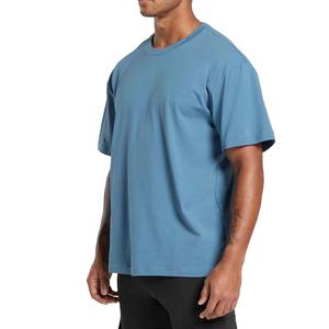 Camiseta para hombre, básica, de corte regular, de algodón, transpirable, de tela suave, manga corta, informal para verano y a precios asequibles. - Product Image 1