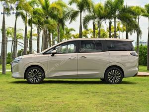 2025 Wuling Starlight730 MPV híbrido <span class=keywords><strong>enchufable</strong></span> nuevo modelo de 5 puertas de 7 plazas Atkinson R maletero de coche eléctrico Huyndai <span class=keywords><strong>Kona</strong></span> - Product Image 3