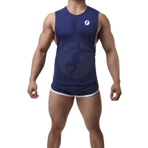 Dernière conception d'ensembles de shorts de course pour hommes, prix de gros, vêtements de fitness de marque privée avec décoration en dentelle - Product Image 1