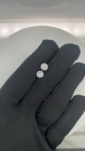 ต่างหูเพชรธรรมชาติที่ผ่านการรับรองจาก IGI 14kt หรูหราสีขาวทอง - Product Image 4