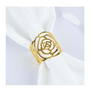 Anneaux de serviette en métal doré et ivoire de qualité supérieure, sculptés, pour mariage et occasions spéciales - Product Image 1