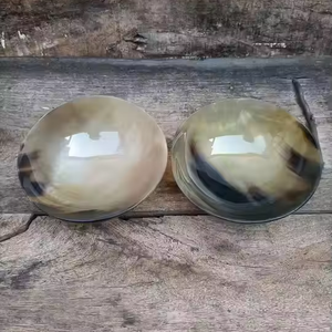 ฮอร์นที่ทำด้วยมือธรรมชาติหรูหราและไม่ซ้ำกันโดยงานฝีมือเสี้ยว - Product Image 1