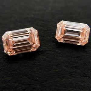 0,62 CT VS Clarity F Color Lab Grown Esmeralda Corte Diamante Anillo de compromiso Corte brillante redondo con certificado IGI - Product Image 1