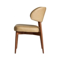 Chaise de jardin en teck, design moderne et unique, assise en mousse épaisse, tissu en cuir, résistante aux intempéries, solution élégante pour s'asseoir en extérieur