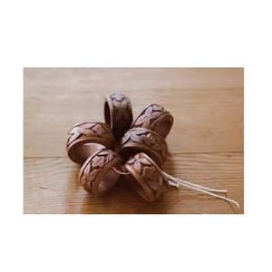 Rond en bois en relief Design mariage Banquet décoration anneau en bois vaisselle rond de serviette - Product Image 1