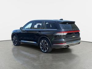Bas prix ! Véhicule d'occasion 2025 AviatorrReserve AWD 3L V-6 Boîte automatique 6 vitesses Sièges en cuir SUV / Crossover Voiture de luxe - Product Image 4