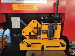 Hot khuyến mãi góc thép đấm Máy cắt nhà sản xuất đa chức năng ironworker máy cho thép tấm - Product Image 4