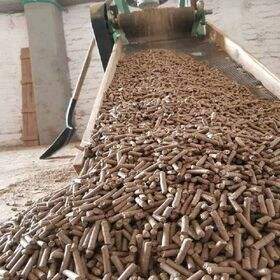 Granulés de bois de pin de qualité supérieure 6 mm, biocarburants, briquettes pour système de chauffage - Product Image 3