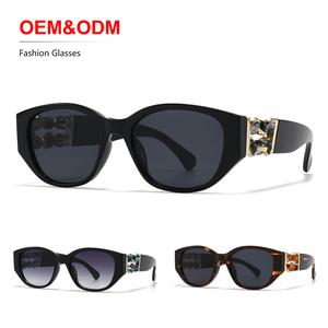 แว่นกันแดดทรงรีแฟชั่นย้อนยุค เลนส์สีสันสดใส สำหรับผู้ชาย รับทำโลโก้ กรอบทรงแปลกตา ป้องกันรังสียูวี 400 ป้องกันแสงสะท้อน เหมาะสำหรับขับรถ ใช้ได้ทั้งผู้ชายและผู้หญิง ขายส่ง - Product Image 1