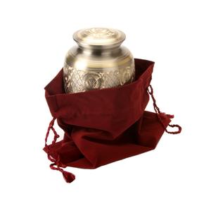 Urna de cremación para mascotas de latón pulida en oro con estampado de Pata Negra, cúpula de estilo superior, urna de cremación para mascotas de latón de la mejor calidad - Product Image 2