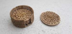 Sous-verres en herbe de mer biologique en matériau écologique Sous-verres en rotin de haute qualité pour la maison et la cuisine Sous-verres ronds en herbe de mer - Product Image 2