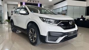 Honda CR-V 2.4L Benzina, Trasmissione Automatica, Motore a Combustione Interna, Trazione Integrale, Potenza 184 CV - Product Image 3