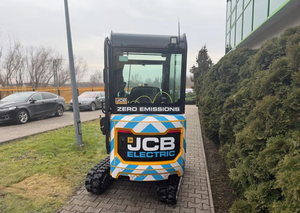 Miniexcavadora Eléctrica JCBB Tipo Oruga, Componente Central del Motor Amarillo, Equipo de Construcción - Product Image 5