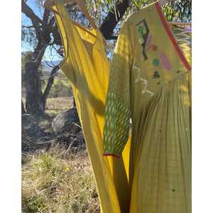 Vestido Jamdani Ikat Green Meadow, Elegante, Casual, para Club, Talla XS, Cintura Imperio, Transpirable, Largo hasta la Rodilla, Cierre Personalizado, ODM - Product Image 2