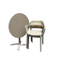 Ensemble de tables et chaises de bistrot pliantes en composite plastique de style nordique pour l'extérieur, pour cafés ou salons de thé, coloré, tendance, décontracté