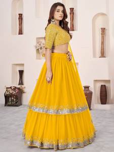Lehenga Choli Amarillo de Georgette con Blusa Bordada con Lentejuelas Zari, Dupatta de Malla Suave, Estilo Bollywood, Largo hasta el Suelo, para Fiestas - Product Image 2