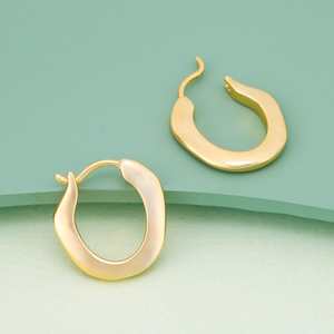 Boucles d'oreilles créoles tendance 187297 en alliage de zinc durable - Product Image 1