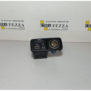 INTERFAZ DE ENTRADA USB/AUX PARA JEEP Cherokee 6ª Serie 13918829-03 (13>) - Product Image 3
