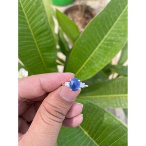 Bague de fiançailles en argent sterling 925 avec saphir bleu, diamant taille princesse, plaqué rhodium, bijoux fins, motif griffe d'animal - Product Image 1