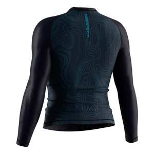 Camiseta Rash Guard Personalizada para Hombre - Fabricante con Impresión - Product Image 4