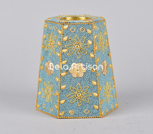 Brûleur Bakhoor Floral Turquoise avec embellissements dorés Porte-encens décoratif pour la maison ou les cadeaux - Product Image 4