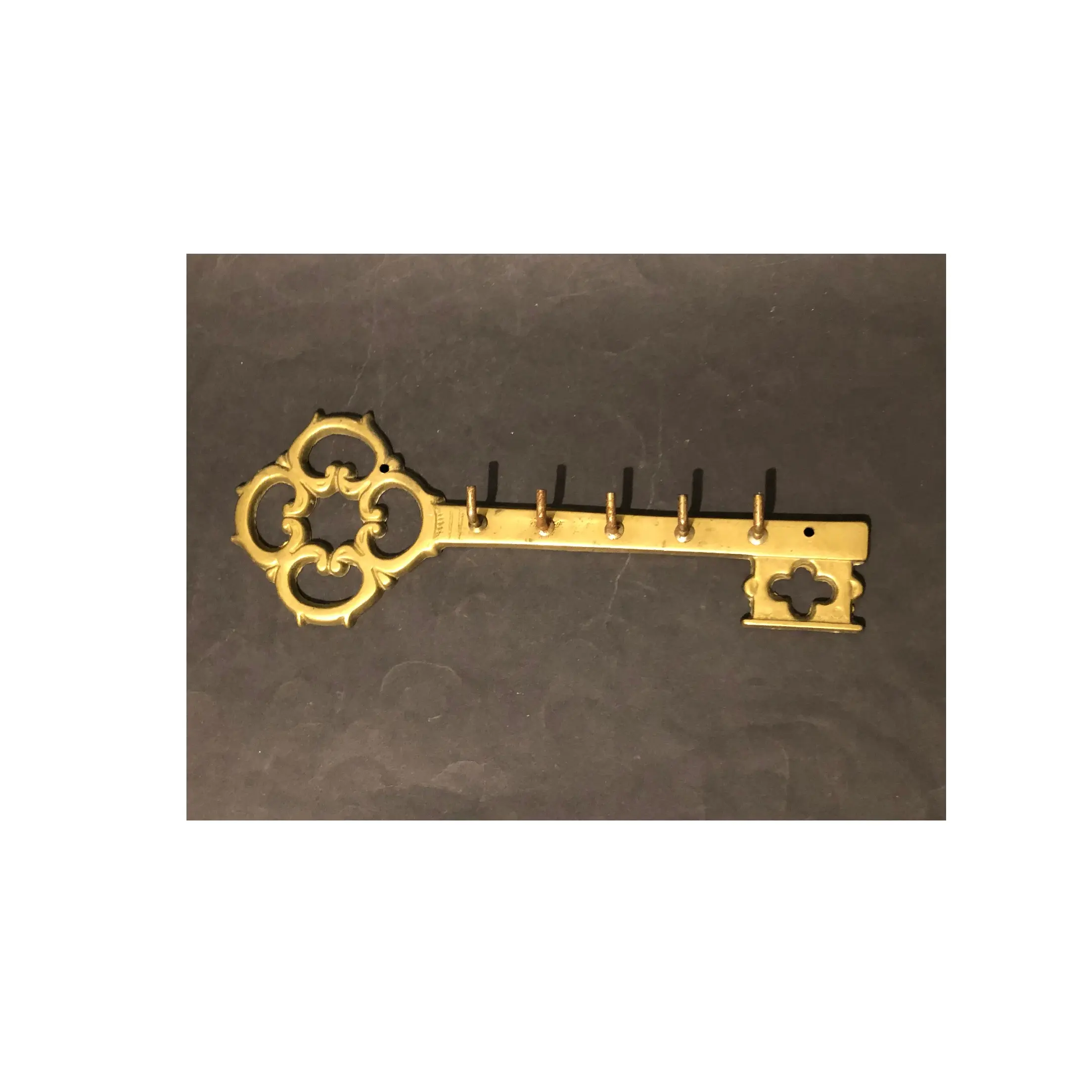 Yüksek kaliteli metal duvar anahtar kanca ev ve otel için düşük fiyat özel boyut metal duvar anahtar tutucu askı ile altın kaplama