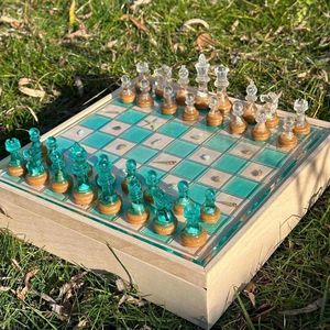 Jeu d'échecs en bois et résine artisanal |   Finition lisse de haute qualité |   Prix de gros en vrac d'usine - Product Image 2