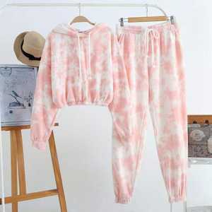 ชุดวอร์มผู้หญิงแบบใหม่สำหรับฤดูหนาวพิมพ์ลายสไตล์แตกต่างกัน - Product Image 3