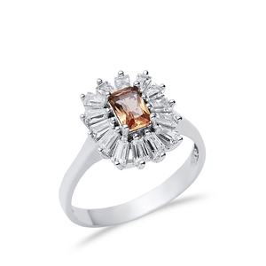 Baguette Cut Élégant Cluster Sultanite Anneau Poire Centre Sultanite Couleur Changement Gemme 925 Bijoux En Argent Sterling - Product Image 3