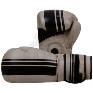 ถุงมือชกมวยหนังแท้สำหรับฝึกศิลปะการต่อสู้ - Product Image 2