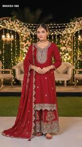 ชุดสلوارผ้าชีนอนเนื้อหนาพิเศษสำหรับเทศกาลอีด พร้อมงานปัก  ช้อปปิ้งออนไลน์ในอินเดีย ราคาถูกที่สุด ผู้ผลิตแฟชั่นสำหรับผู้หญิง - Product Image 4