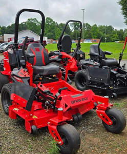 Tondeuse autoportée Gravely XT Zero Turn 28V 4 temps de qualité industrielle pour une expérience de coupe de gazon optimale - Product Image 2