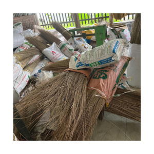 Vente chaude CLEANED balai de noix de coco stick - VIETNAM EXPORT PRODUIT avec APPROVISIONNEMENT EN VRAC et QUALITÉ PREMIUM par 99 GD - Product Image 2