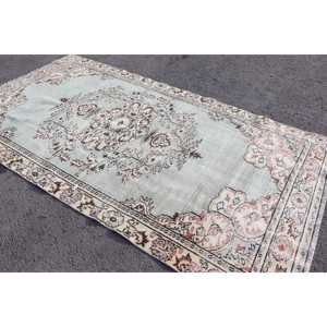 พรมวินเทจขนาด 5.3x9.8 ฟุต พรมตุรกีขนาดใหญ่ พรมสีน้ำเงินขาวล้วน - Product Image 2