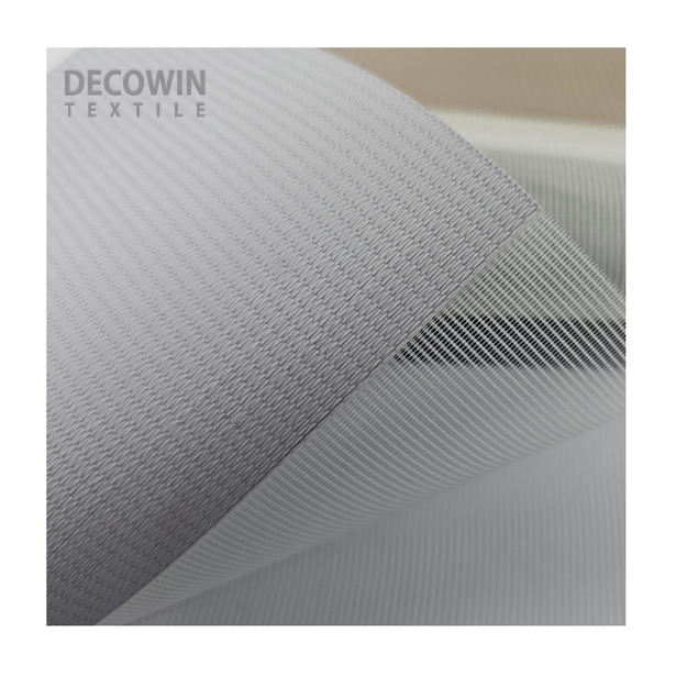 สีเทาอ่อน