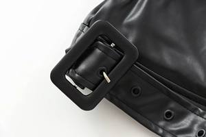 Vestes de course courtes en similicuir personnalisées pour femmes veste en cuir de moto vêtements de rue broderie de patch veste de manteau court - Product Image 2